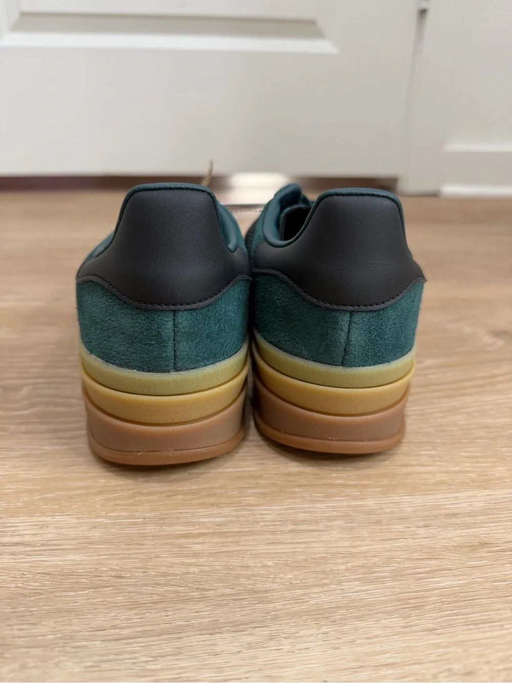 NWT Adidas Originals Gazelle Bold "Aurora Ivy/Core Black/Gum" Women's Shoe - Picture 4 of 6